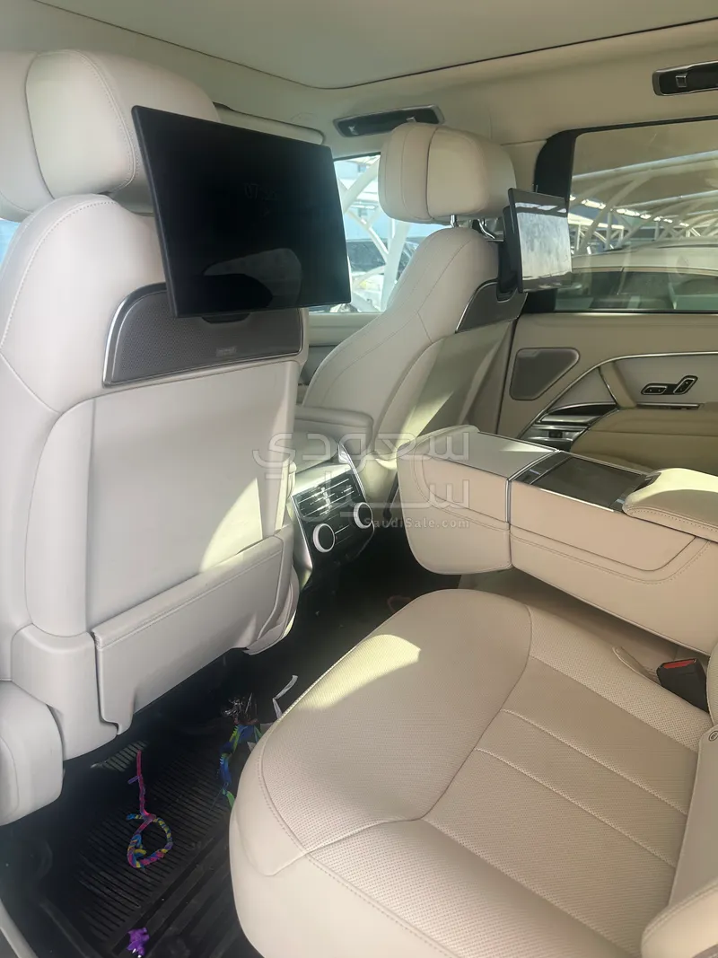 2023 لاند روفر رينج روفر فوج اس في