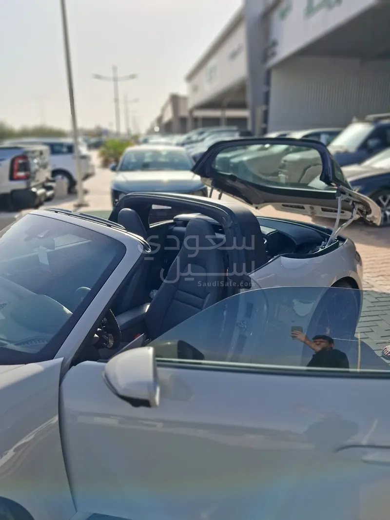 2021 بورش 911 تارجا