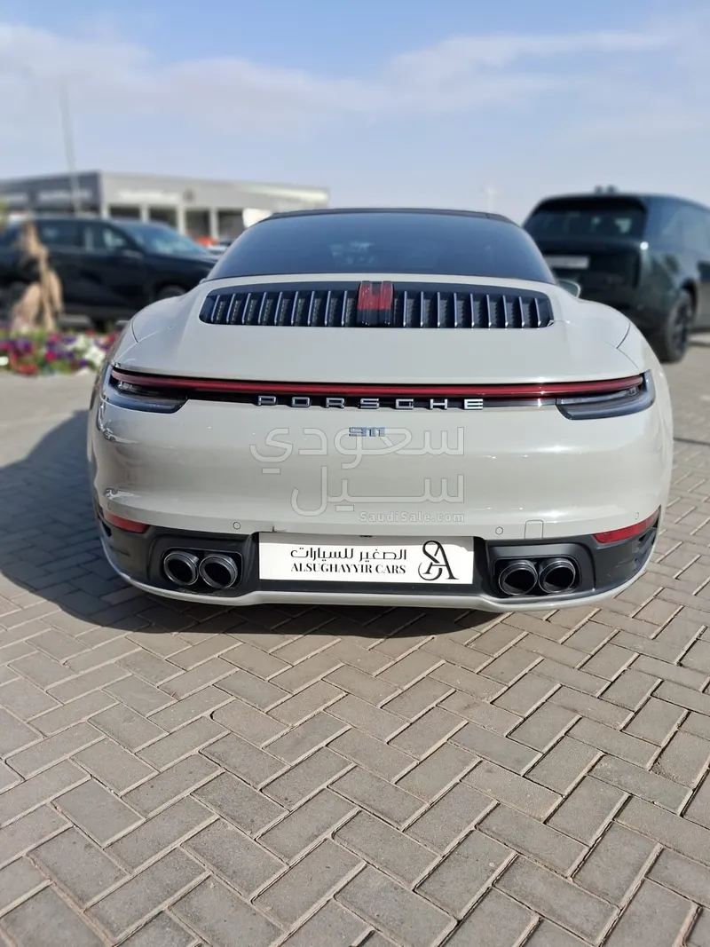 2021 بورش 911 تارجا