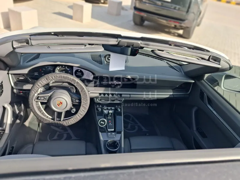 2021 بورش 911 تارجا