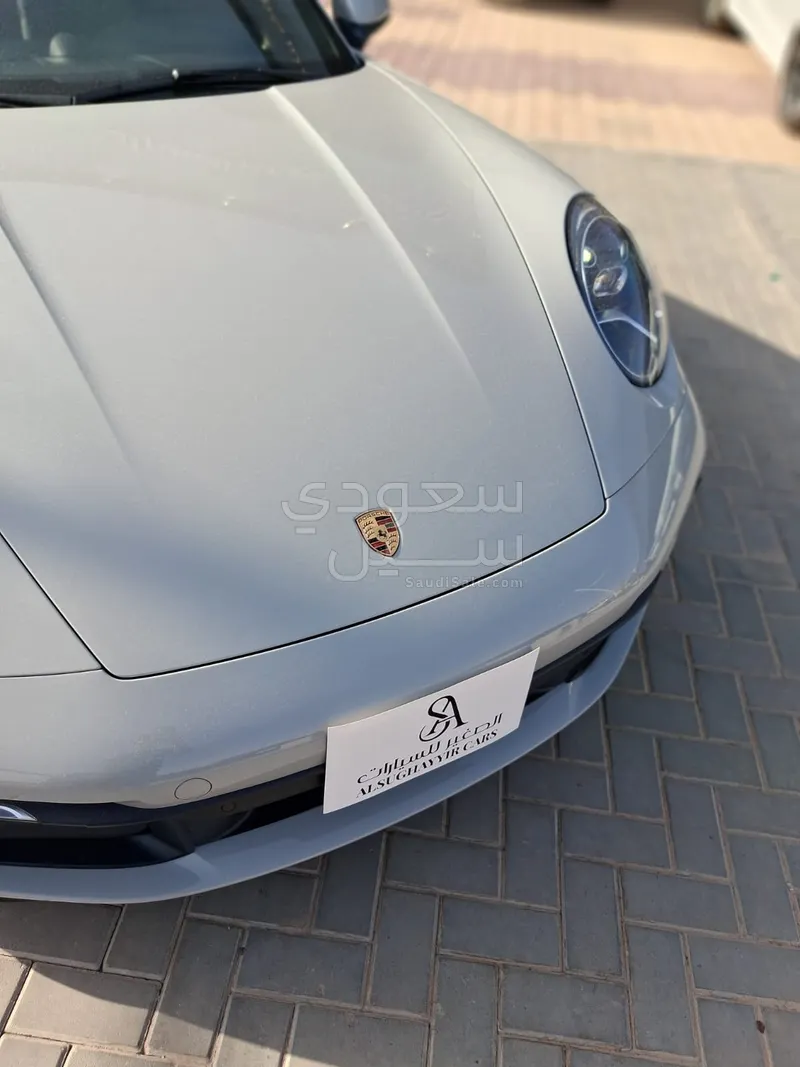 2021 بورش 911 تارجا