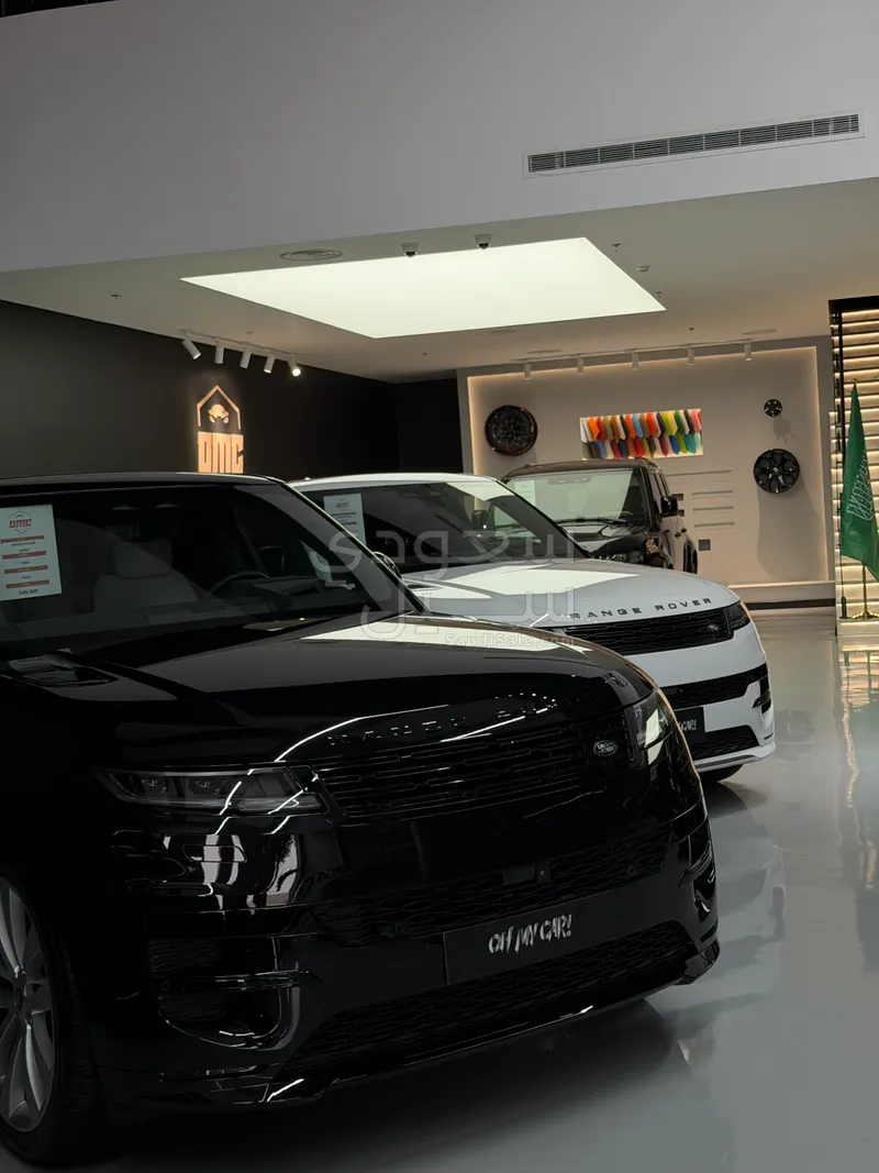 2025 لاند روفر رينج روفر سبورت اتش اس اي