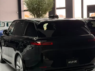 2025 لاند روفر رينج روفر سبورت اتش اس اي