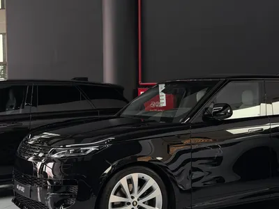 2025 لاند روفر رينج روفر سبورت اتش اس اي