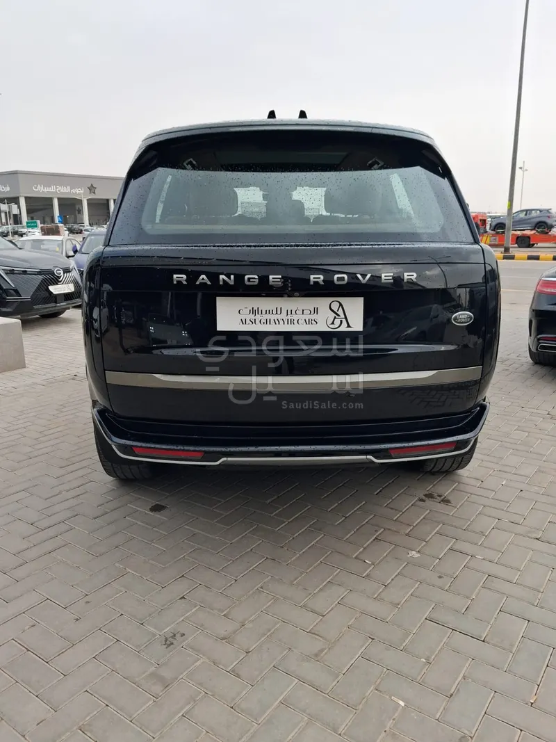 2023 لاند روفر رينج روفر فوج اتش اس اي