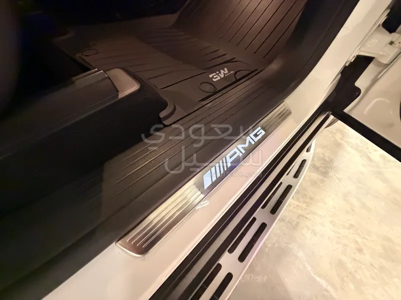 2021 مرسيدس - بنز جي إل إي 63إس أي إم جي