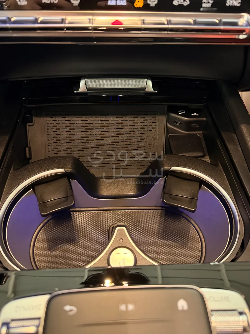 2021 مرسيدس - بنز جي إل إي 63إس أي إم جي