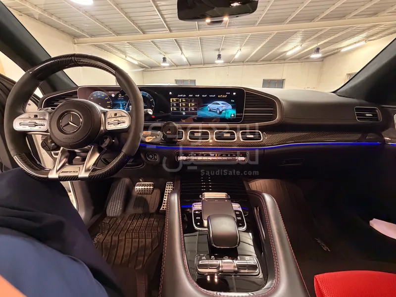 2021 مرسيدس - بنز جي إل إي 63إس أي إم جي