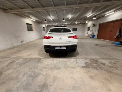 2021 مرسيدس - بنز جي إل إي 63إس أي إم جي