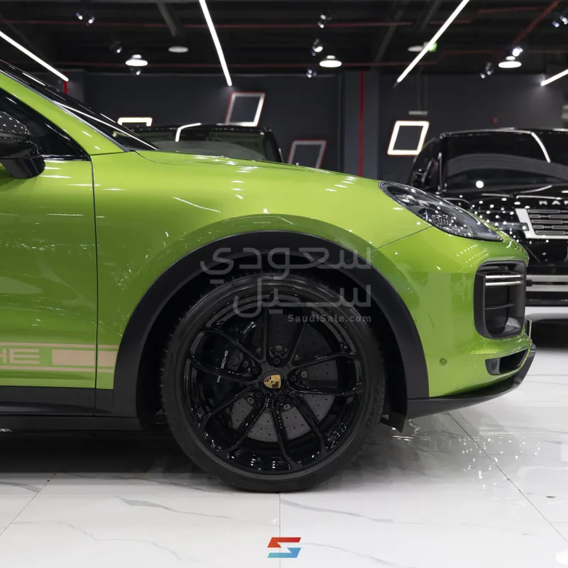 2022 Porsche Cayenne Turbo GT