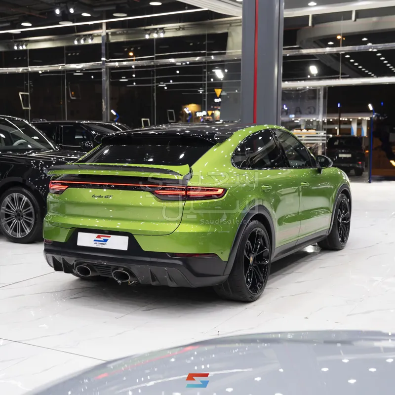 2022 Porsche Cayenne Turbo GT