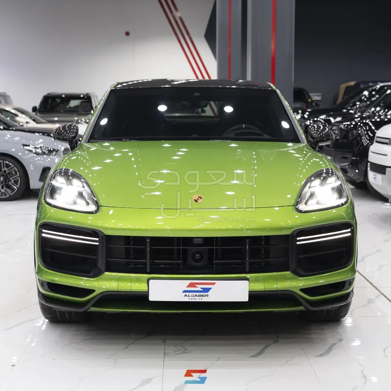 2022 Porsche Cayenne Turbo GT