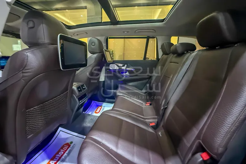 2020 مرسيدس - بنز جي إل إس 580 أي إم جي