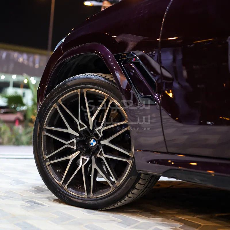 2021 بي ام دبليو الفئة اكس 6 إم كومبيتيشن