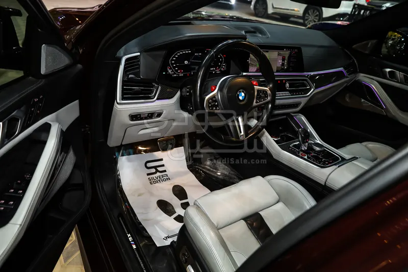 2021 بي ام دبليو الفئة اكس 6 إم كومبيتيشن