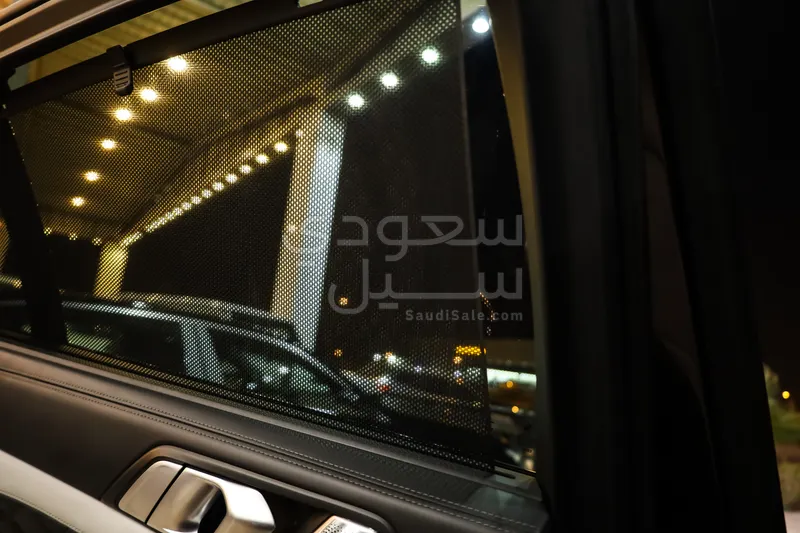 2021 بي ام دبليو الفئة اكس 6 إم كومبيتيشن