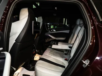 2021 بي ام دبليو الفئة اكس 6 إم كومبيتيشن