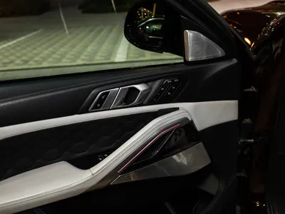 2021 بي ام دبليو الفئة اكس 6 إم كومبيتيشن