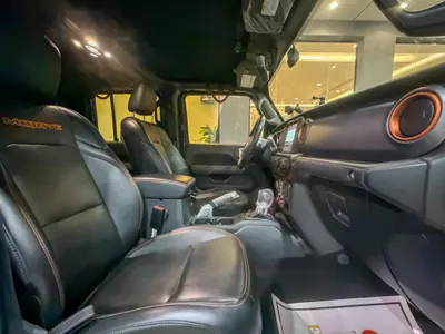 2021 جييب جلادياتور ساند رانر