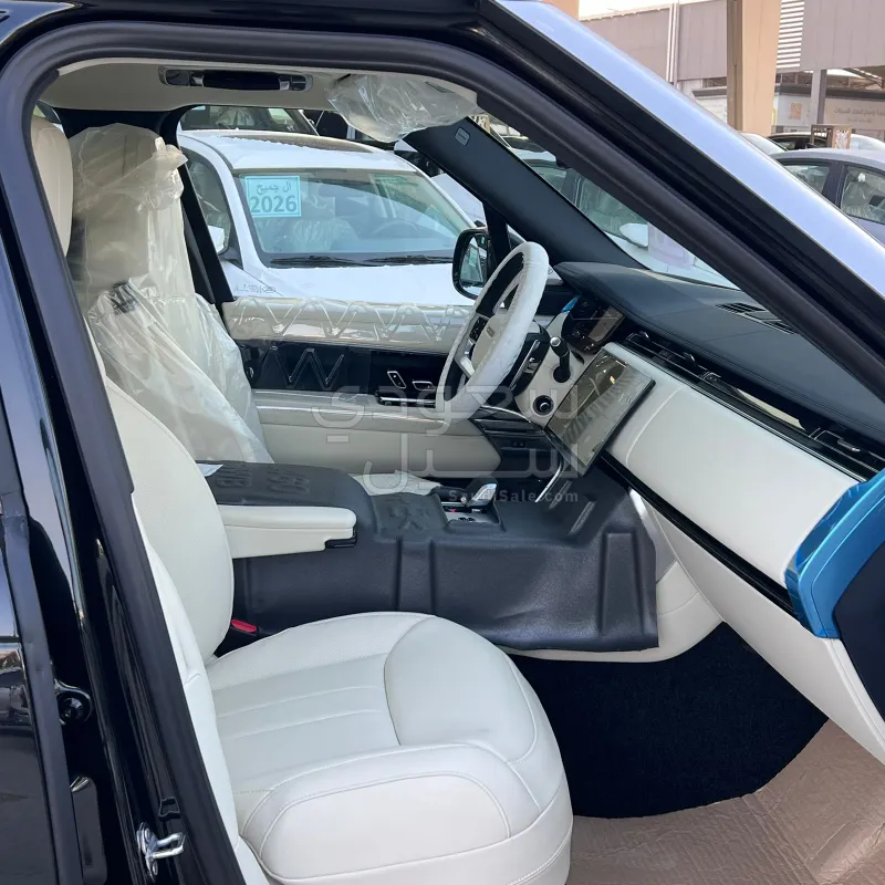 2026 لاند روفر رينج روفر اتش اس اي