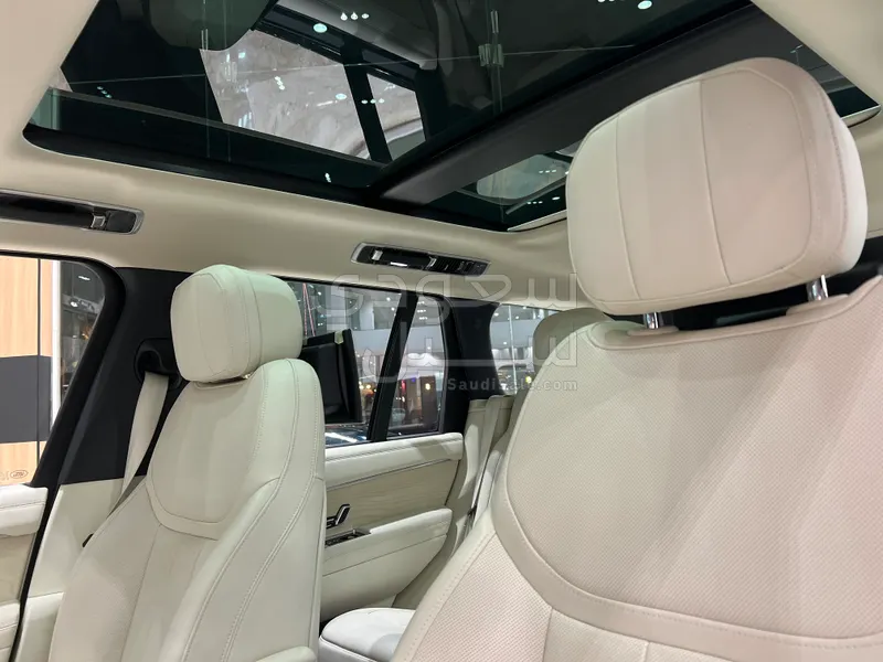 2024 لاند روفر رينج روفر اتش اس اي