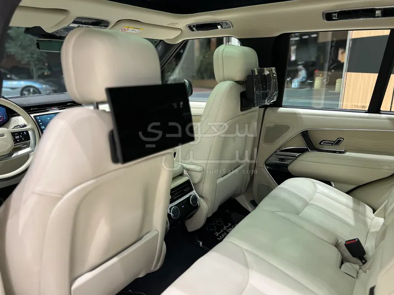 2024 لاند روفر رينج روفر اتش اس اي