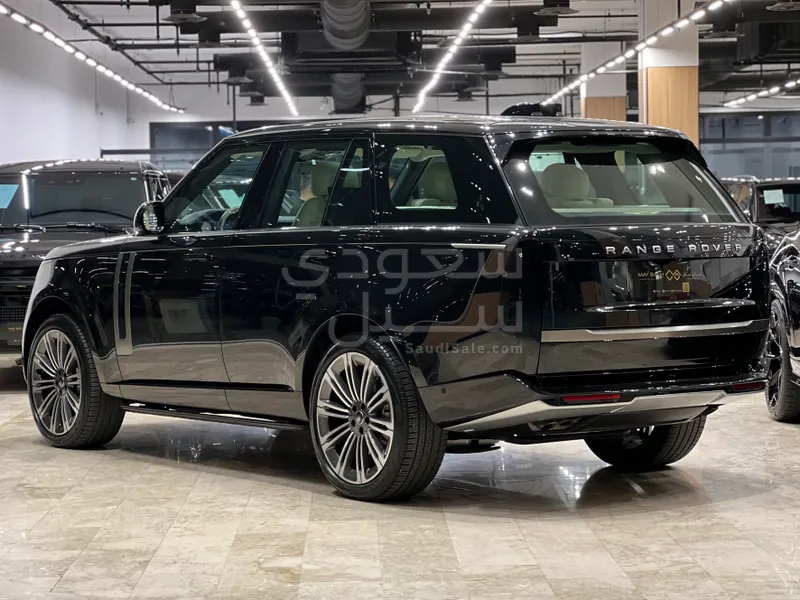 2024 لاند روفر رينج روفر اتش اس اي