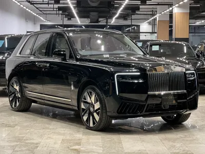 2025 رولز رويس كولينان سلفر بادج