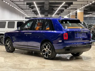 2022 رولز رويس كولينان بلاك بادج