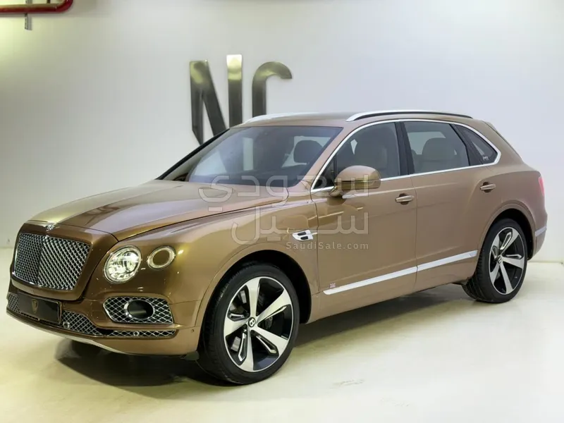 2017 بنتلي بنتايجا الاصدار الاول
