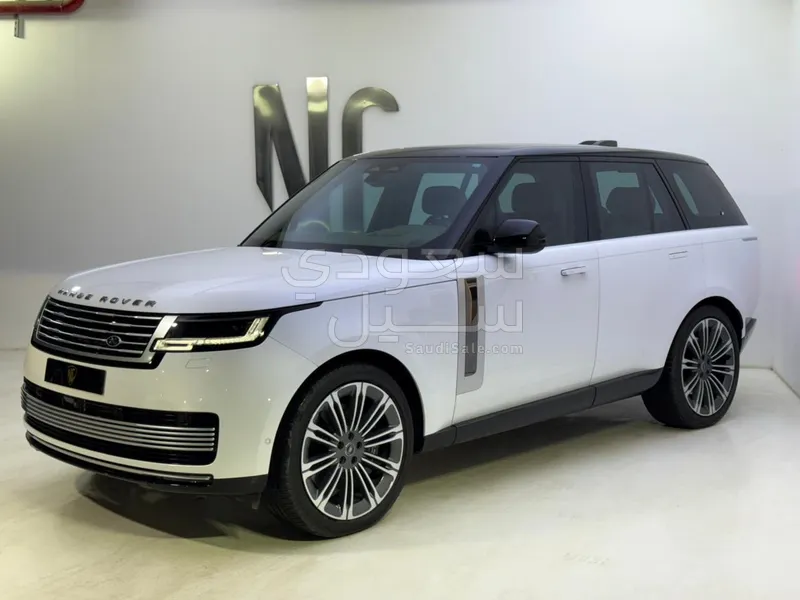 2024 لاند روفر رينج روفر اس في اوتوبيوغرافي