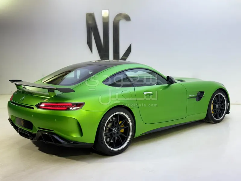 2020 مرسيدس - بنز جي تي أر أي إم جي