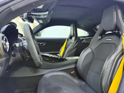 2020 مرسيدس - بنز جي تي أر أي إم جي