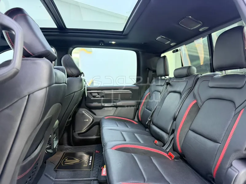 2024 دودج رام تي ار اكس