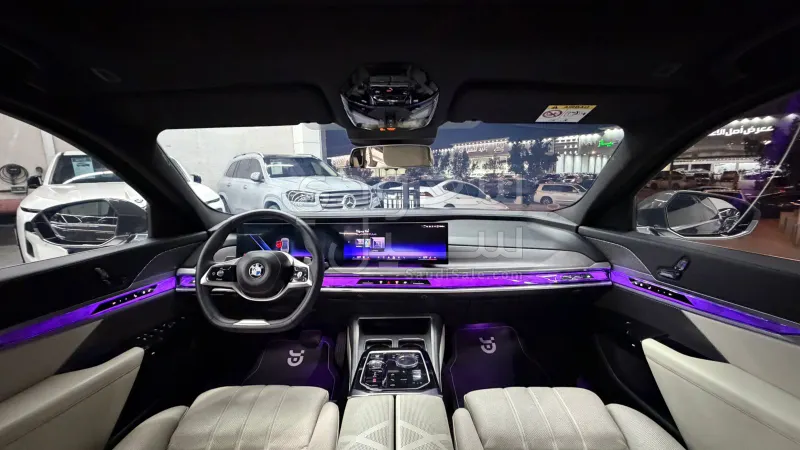 2023 بي ام دبليو الفئة السابعة 735أي