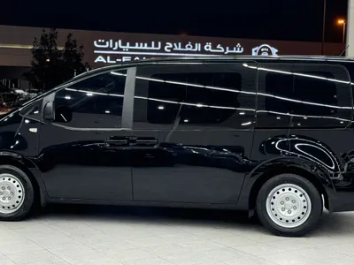 2022 هيونداي ستاريا