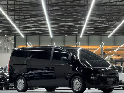 2022 هيونداي ستاريا