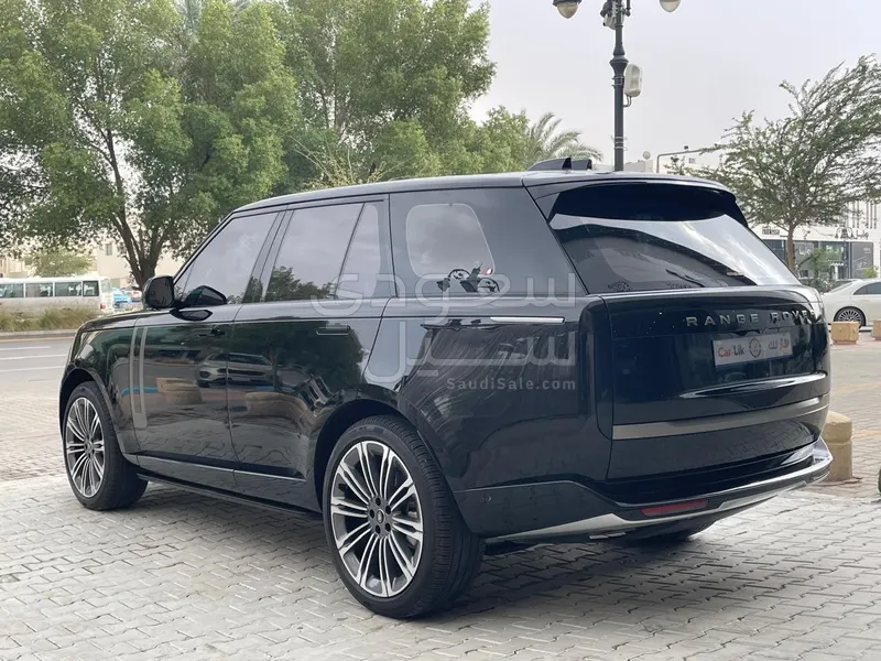 2025 لاند روفر رينج روفر اتش اس اي