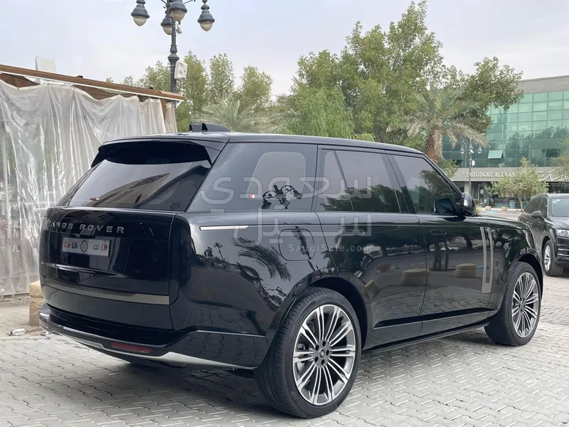 2025 لاند روفر رينج روفر اتش اس اي