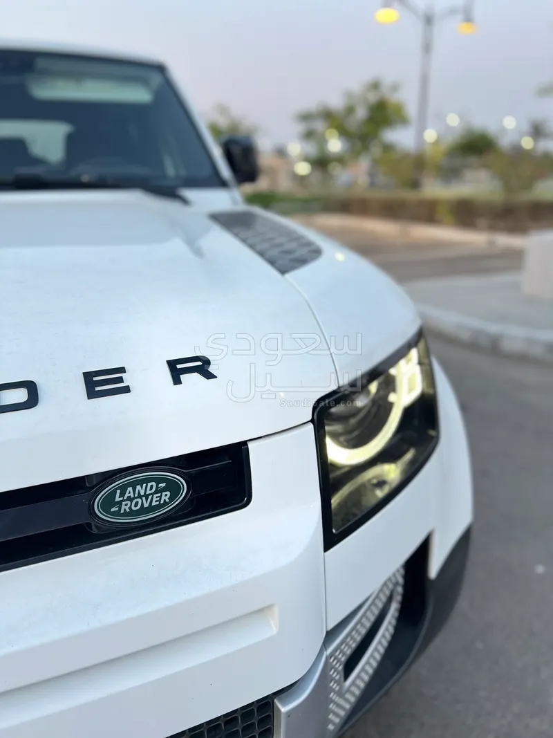 2020 لاند روفر ديفيندر اتش اس اي
