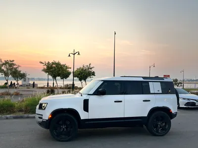 2020 لاند روفر ديفيندر اتش اس اي