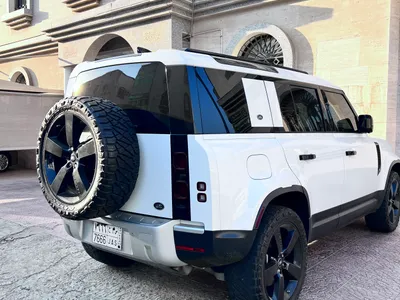 2020 لاند روفر ديفيندر اتش اس اي