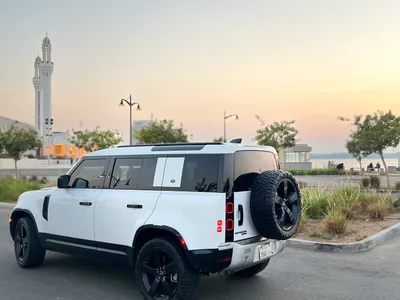 2020 لاند روفر ديفيندر اتش اس اي