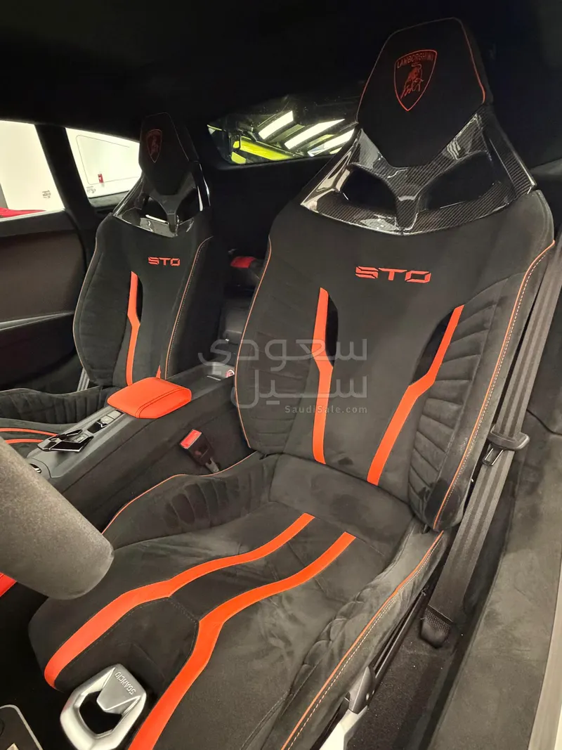 2022 لمبرجيني هوراكان إس تو أو