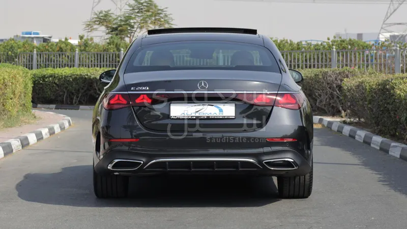 2026 مرسيدس - بنز إي 200 أي إم جي