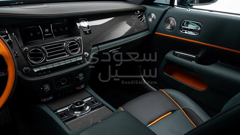 2023 رولز رويس رييث بلاك بادج