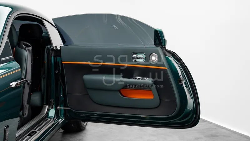 2023 رولز رويس رييث بلاك بادج