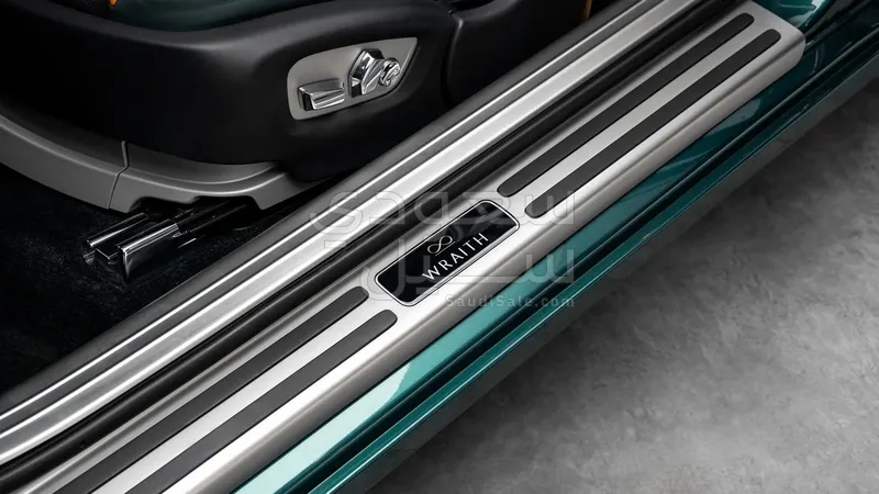 2023 رولز رويس رييث بلاك بادج