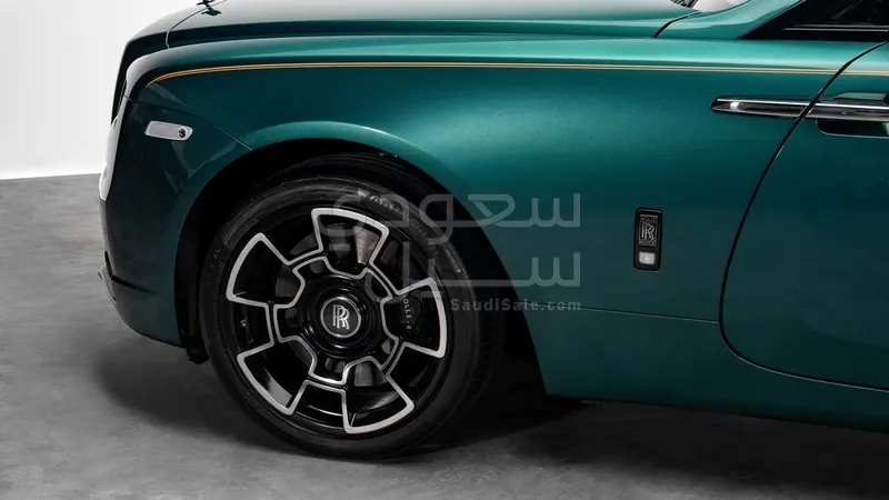 2023 رولز رويس رييث بلاك بادج