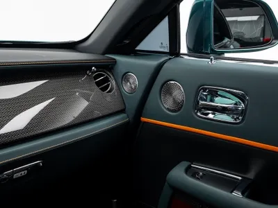 2023 رولز رويس رييث بلاك بادج